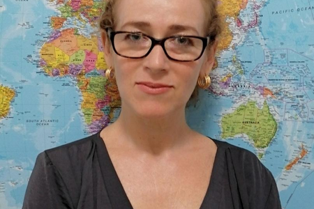 Liza: Maestra De Inglés y Ruso